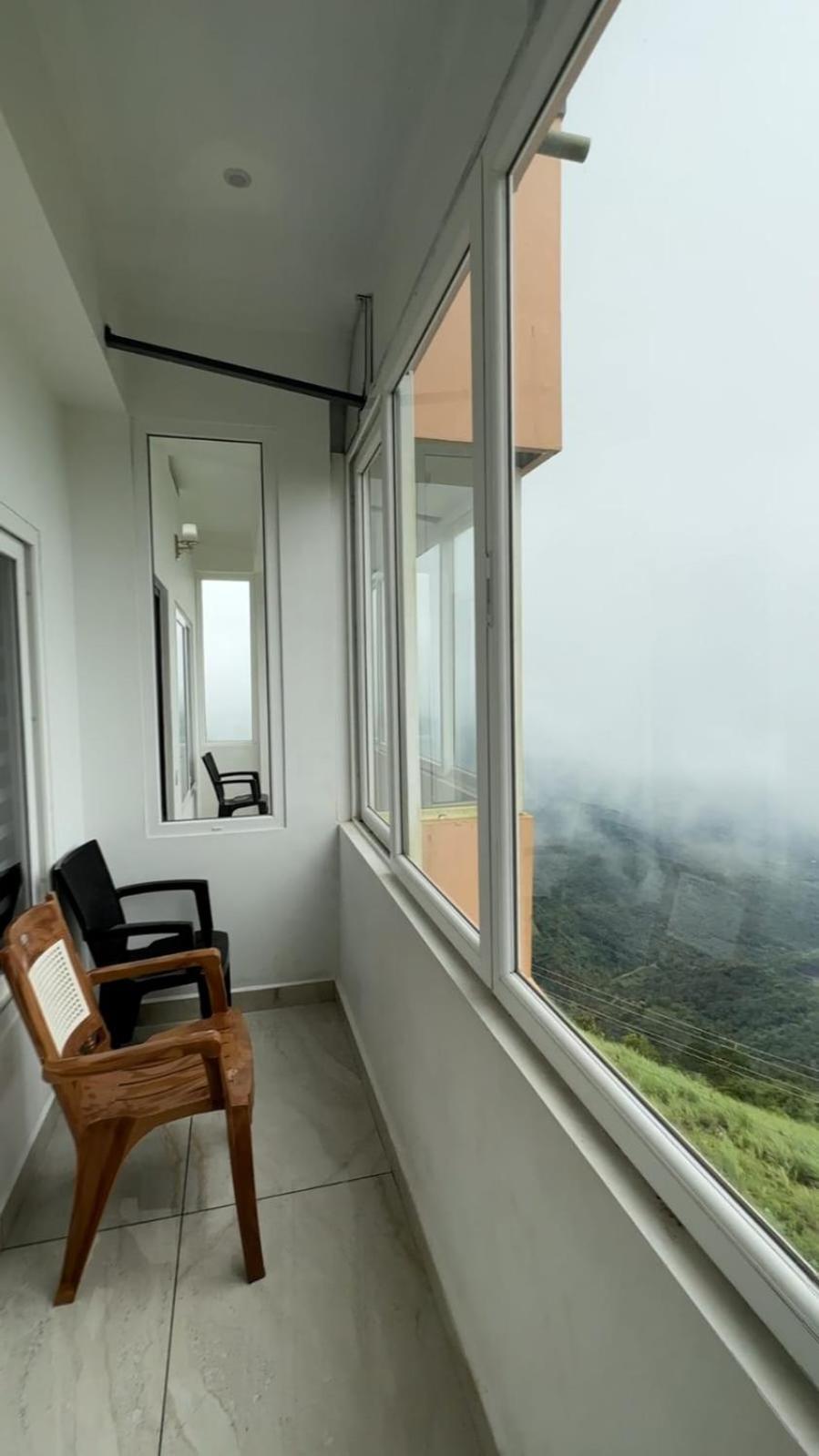 Himasailam Pool Resort Vagamon Buitenkant foto